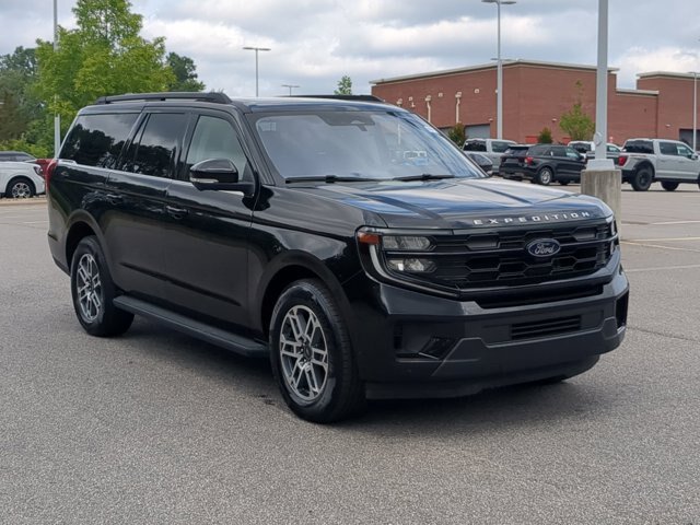 Certified 2025 Ford Expedition Max Active RWD image 2