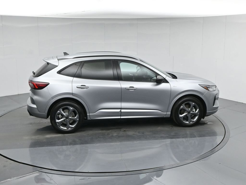 Certified 2024 Ford Escape ST-Line w/ Cold Weather Package image 8