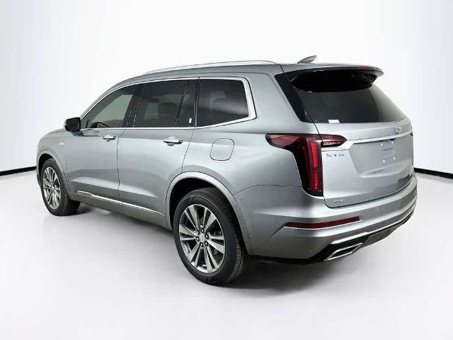 Used 2024 Cadillac XT6 Premium Luxury AWD/4WD image 4