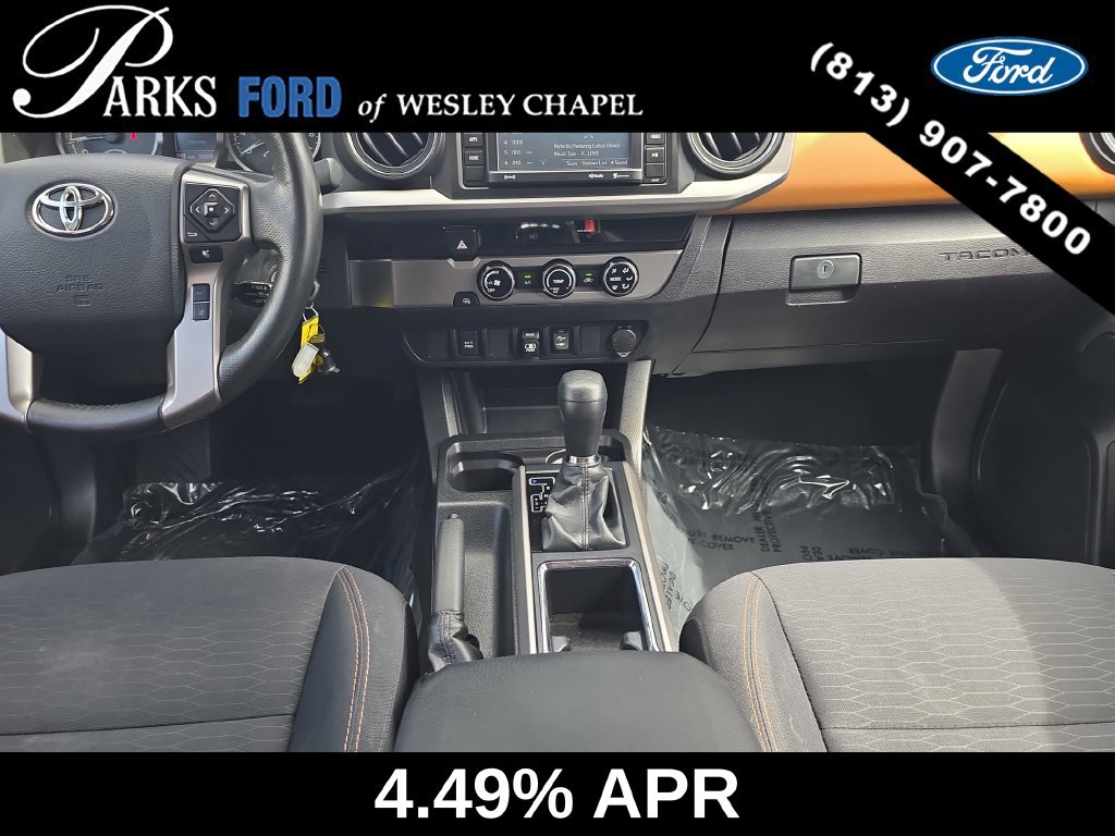 Used 2018 Toyota Tacoma SR5 RWD image 12