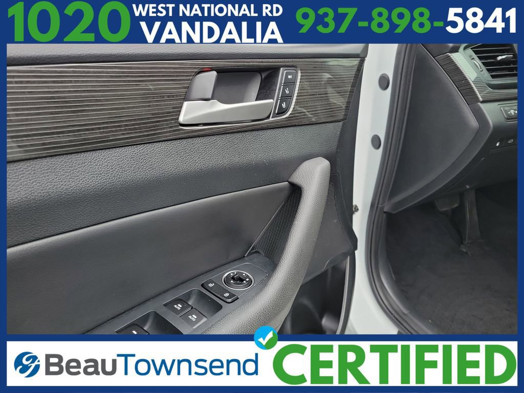 Used 2019 Hyundai Sonata Limited image 19
