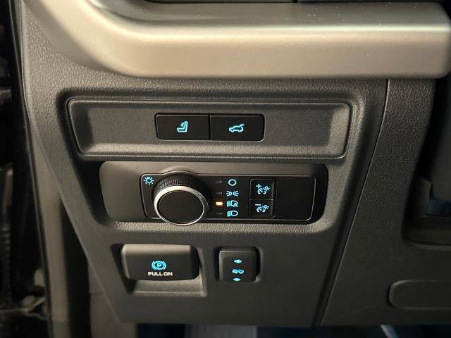 Certified 2024 Ford Expedition XLT RWD image 19
