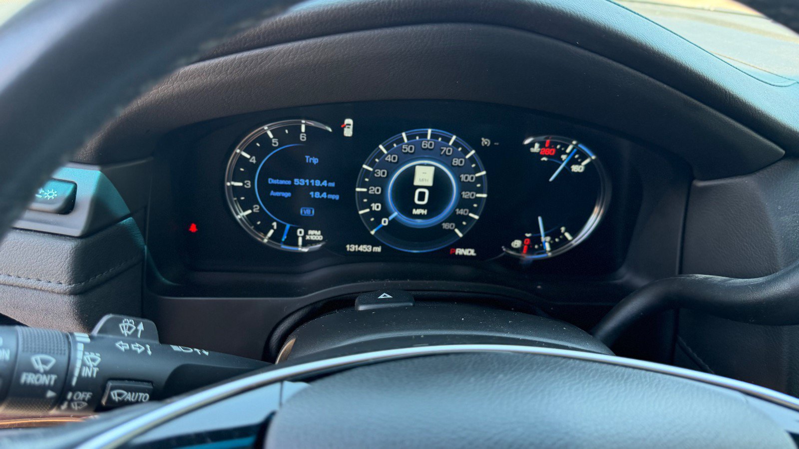 Used 2019 Cadillac Escalade ESV Luxury AWD/4WD image 39