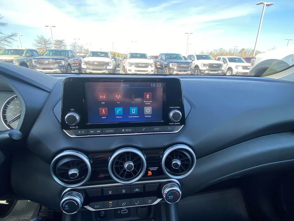 Used 2024 Nissan Sentra S image 15