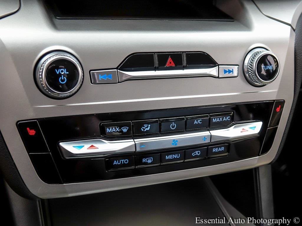 Certified 2022 Ford Explorer XLT image 18