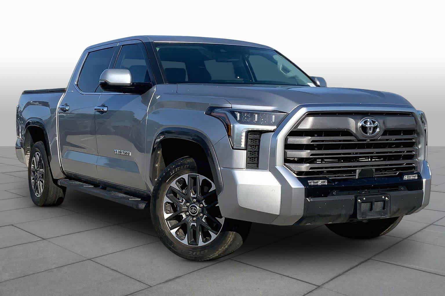 Used 2024 Toyota Tundra Limited AWD/4WD image 3