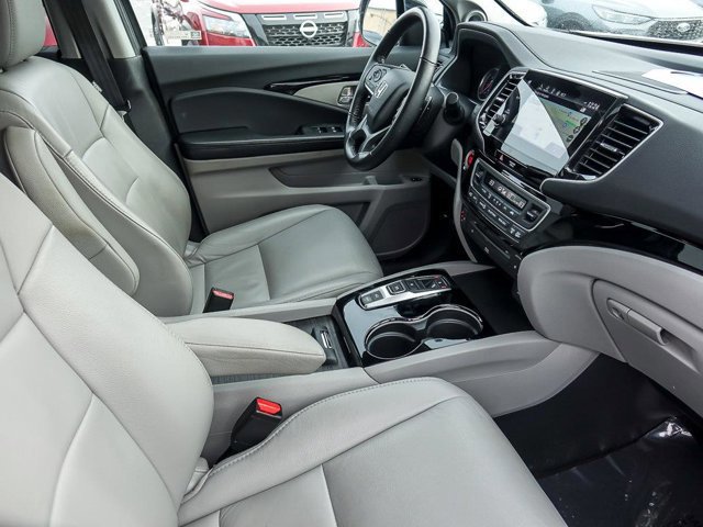 Used 2020 Honda Pilot Touring image 39