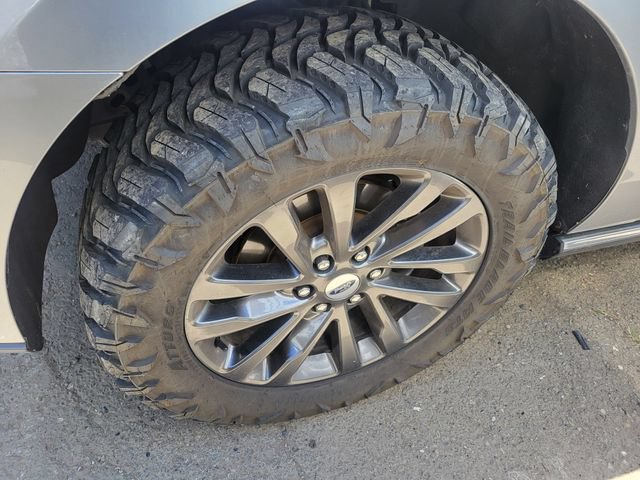 Certified 2021 Ford Expedition Max Limited AWD/4WD image 4