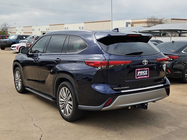 Used 2020 Toyota Highlander Platinum image 7
