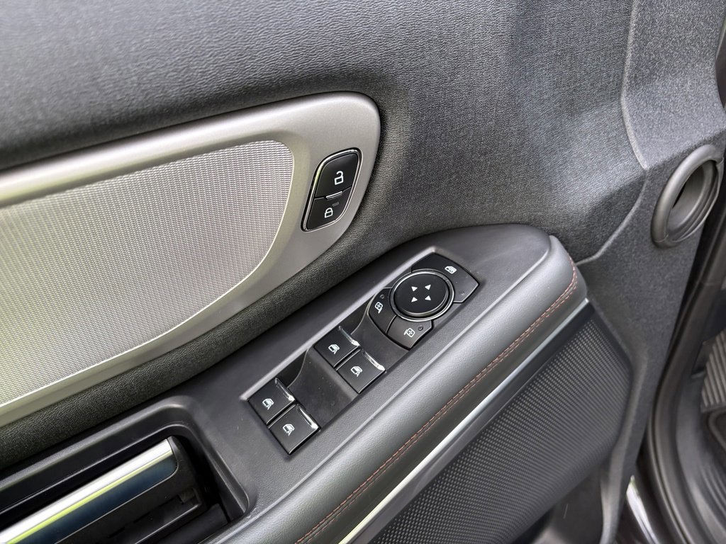 Certified 2025 Ford Expedition Active image 18