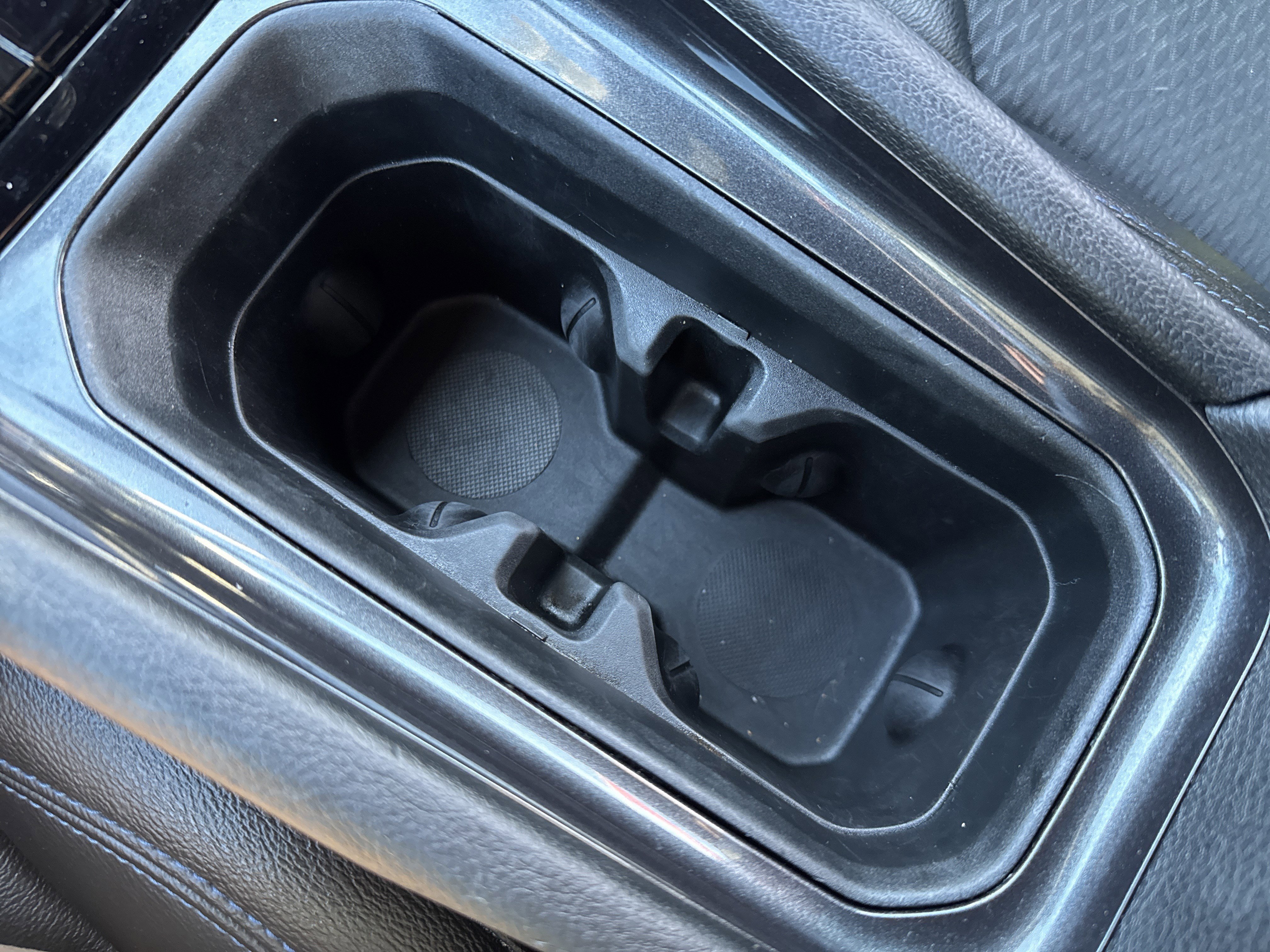 Used 2024 Jeep Compass Latitude image 25