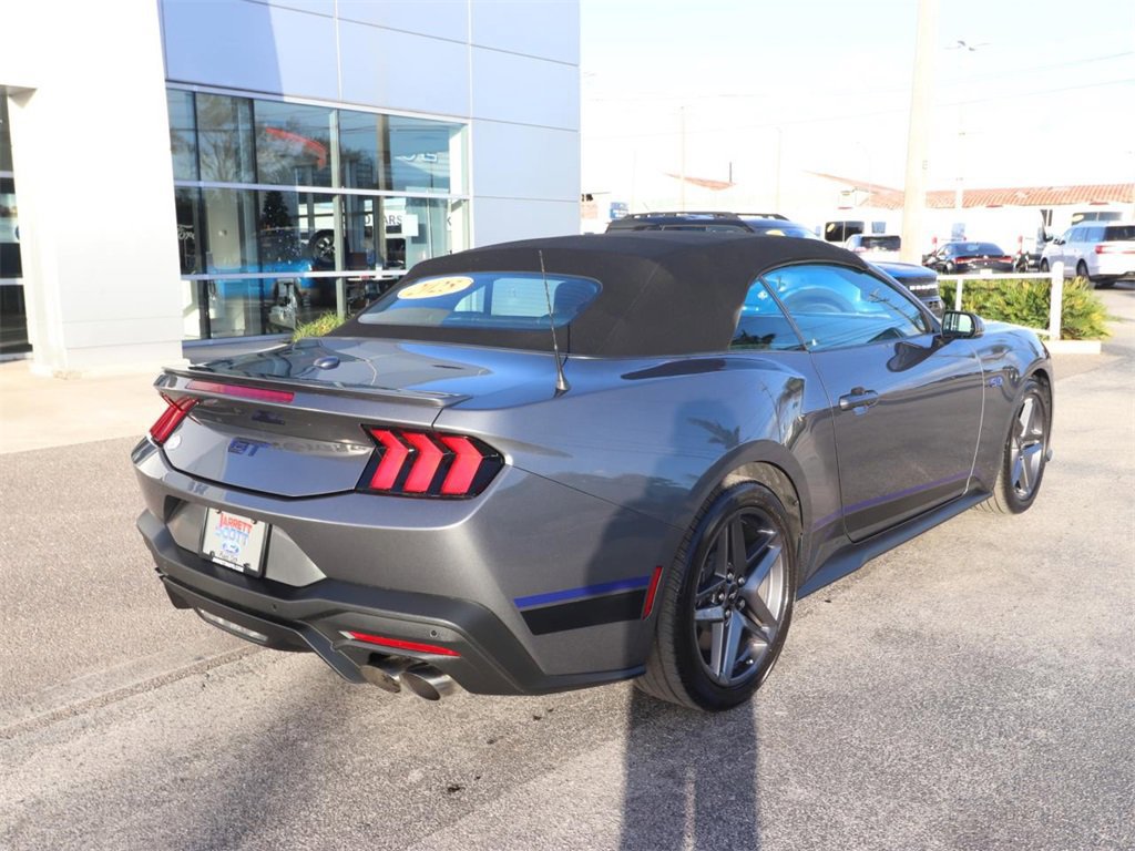 Certified 2025 Ford Mustang GT Premium image 8