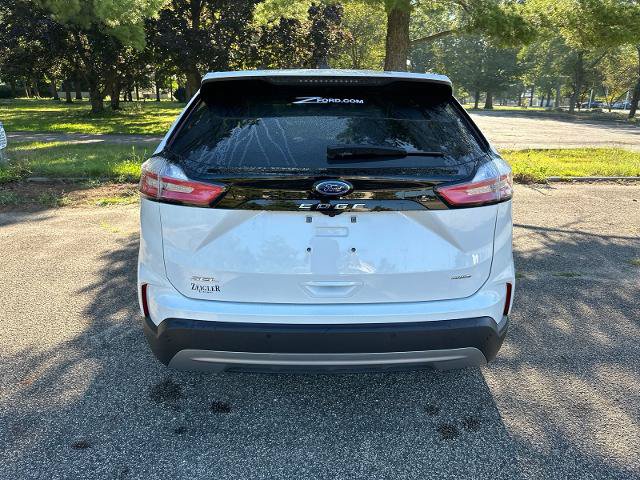 Certified 2024 Ford Edge SEL w/ Convenience Package AWD/4WD image 8