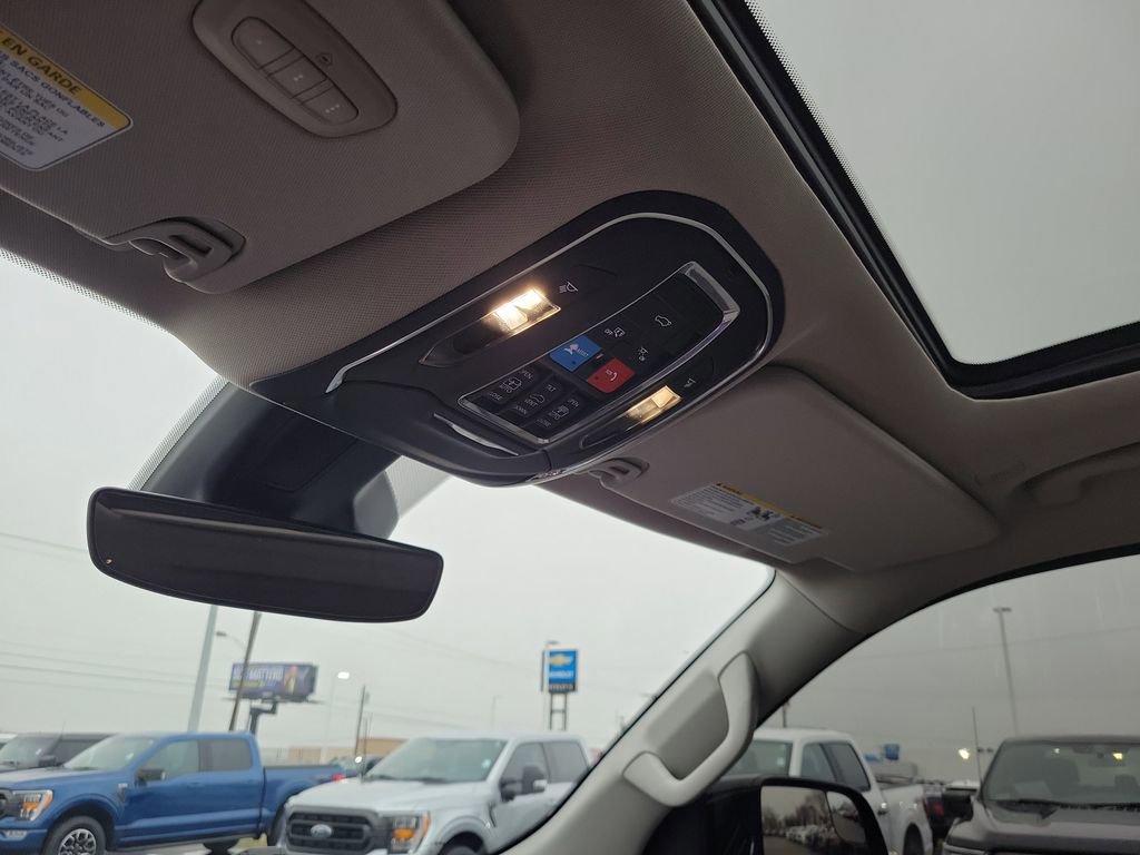 Used 2023 Jeep Wagoneer Series III w/ Premium Group I image 30