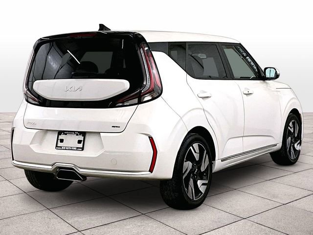 Used 2024 Kia Soul GT-Line w/ Option Group 020 FWD image 11