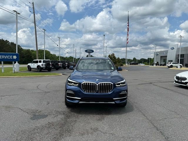Used 2019 BMW X5 xDrive40i w/ Premium Package 2 AWD/4WD image 2