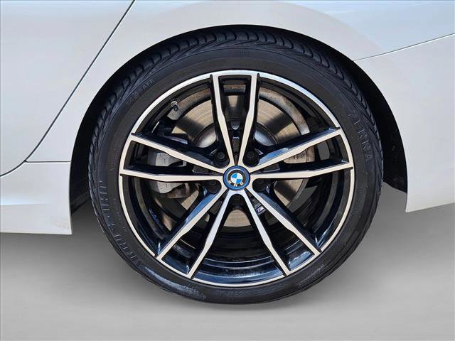 Used 2022 BMW 330e w/ M Sport Package RWD image 25