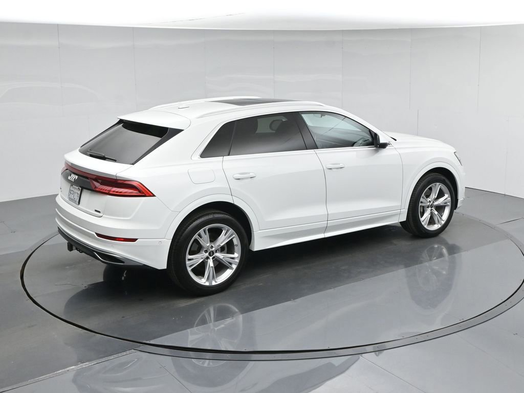 Used 2023 Audi Q8 Premium Plus image 12