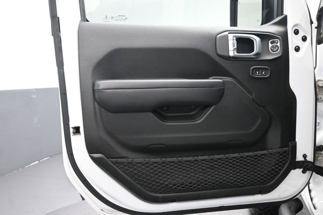 Used 2019 Jeep Wrangler Unlimited Rubicon AWD/4WD image 22