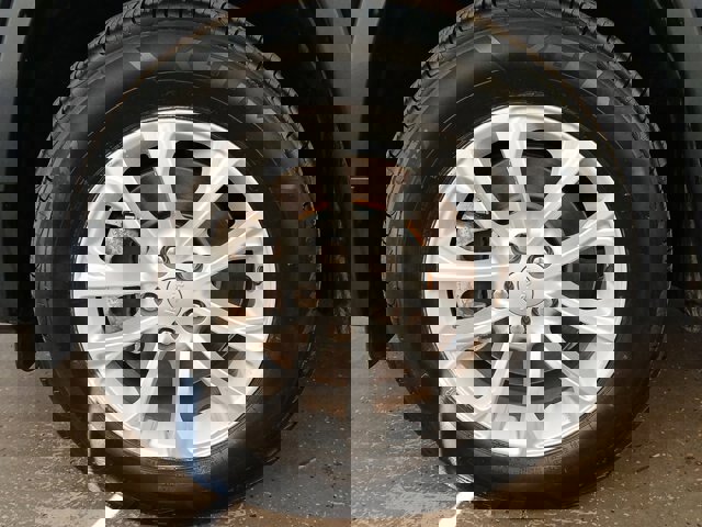 Used 2021 Jeep Cherokee Latitude image 27