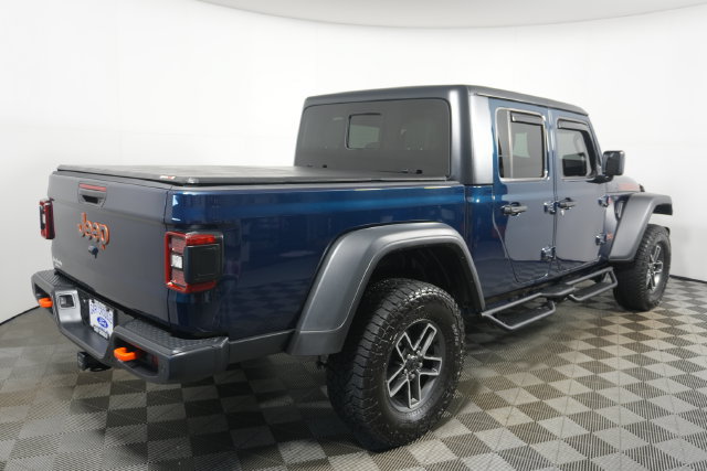 Used 2025 Jeep Gladiator Mojave w/ Safety Group AWD/4WD image 3
