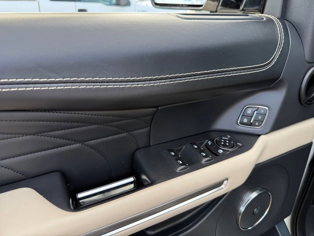 Certified 2022 Ford Expedition Max Platinum image 19