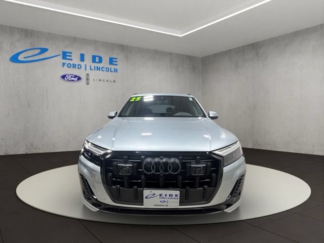 Used 2025 Audi Q7 2.0T Premium Plus w/ Premium Plus Package AWD/4WD image 5