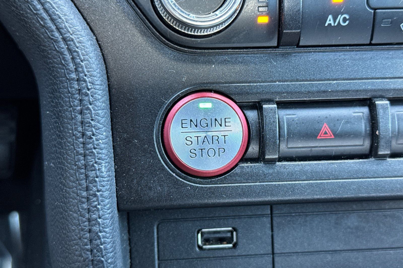 Certified 2018 Ford Mustang Coupe w/ Black Accent Pkg image 22