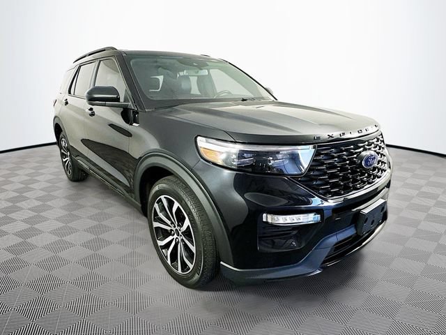 Certified 2022 Ford Explorer ST-Line w/ Class IV Trailer Tow Package AWD/4WD image 4