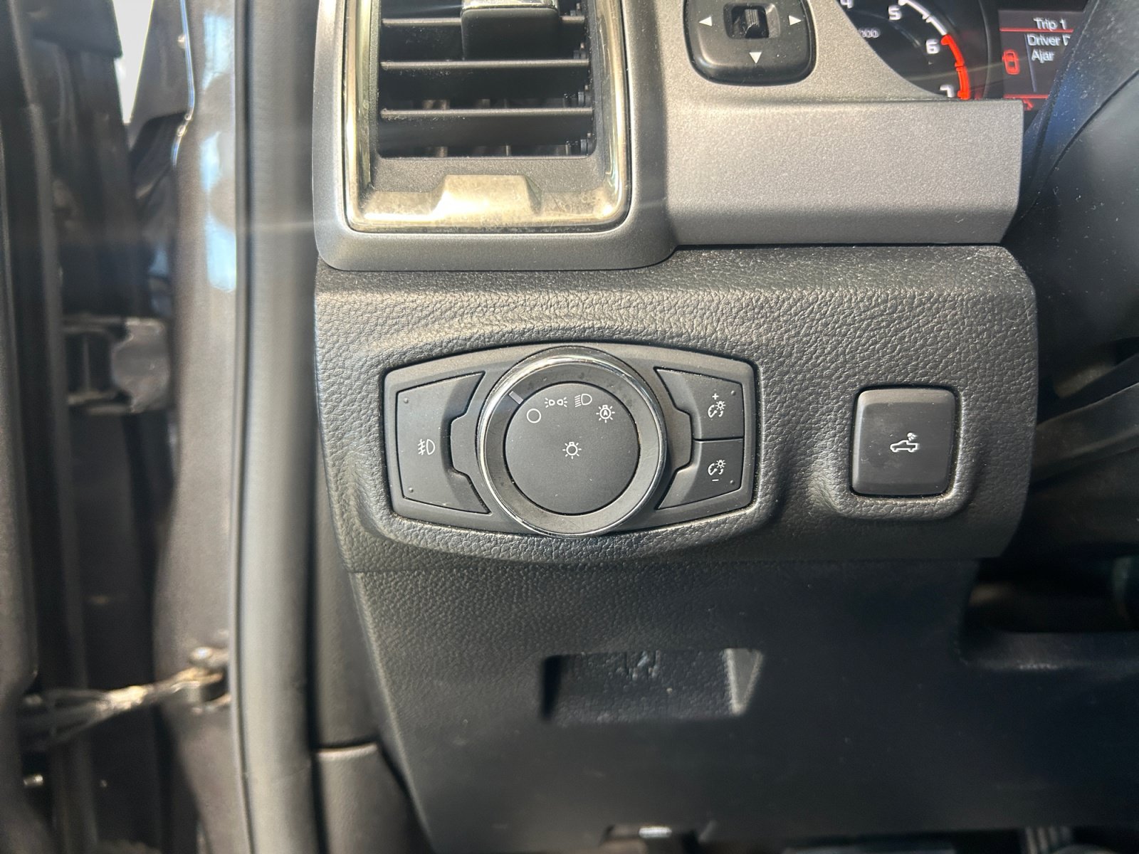 Certified 2020 Ford Ranger XLT w/ Equipment Group 301A Mid RWD image 19