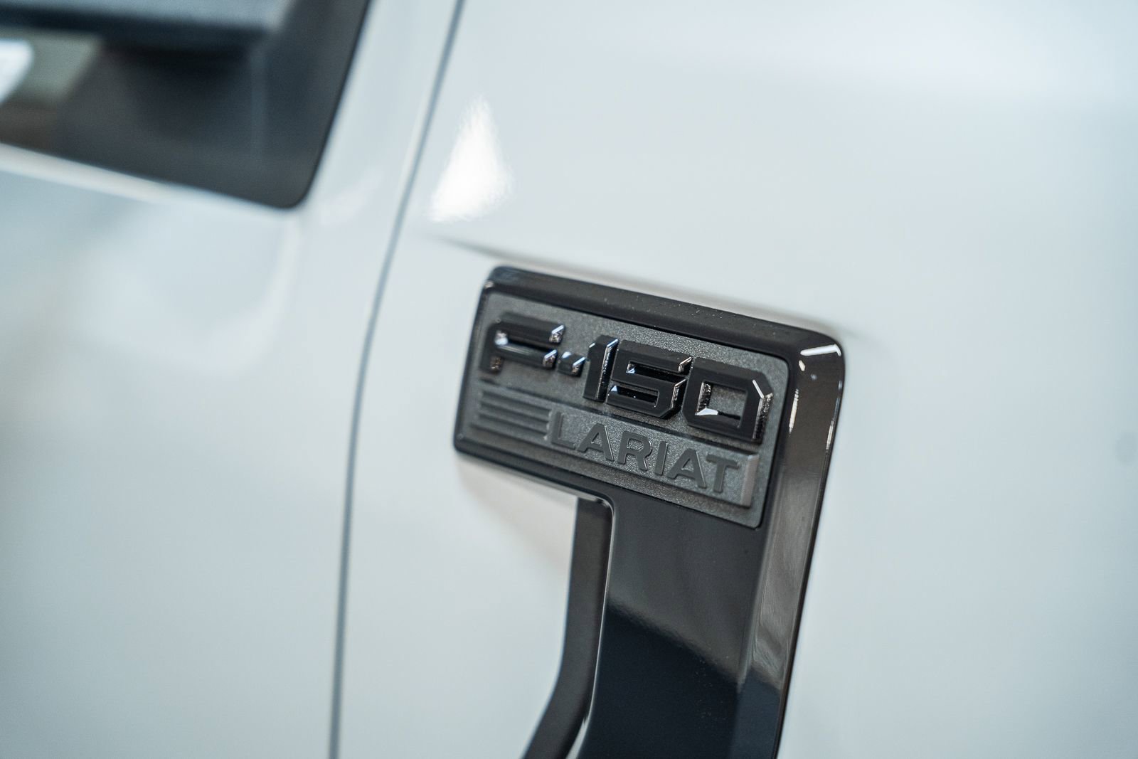 Certified 2024 Ford F150 Lariat AWD/4WD image 17