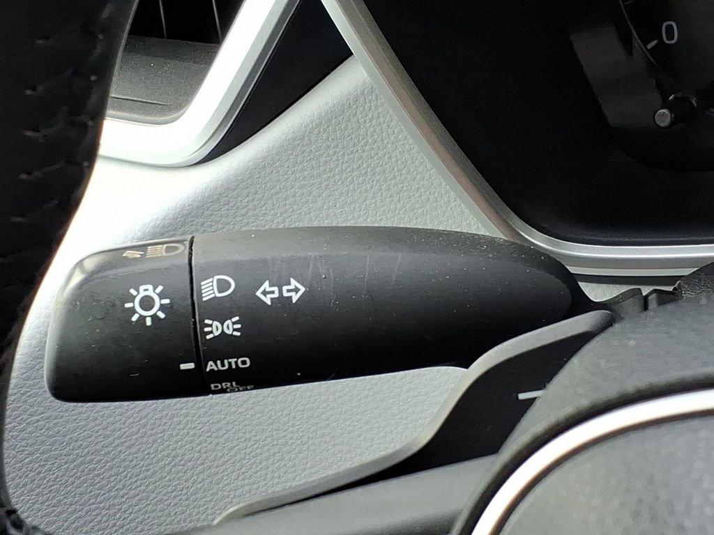 Used 2023 Toyota Corolla SE FWD image 22
