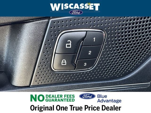 Certified 2022 Ford Edge Titanium AWD/4WD image 25