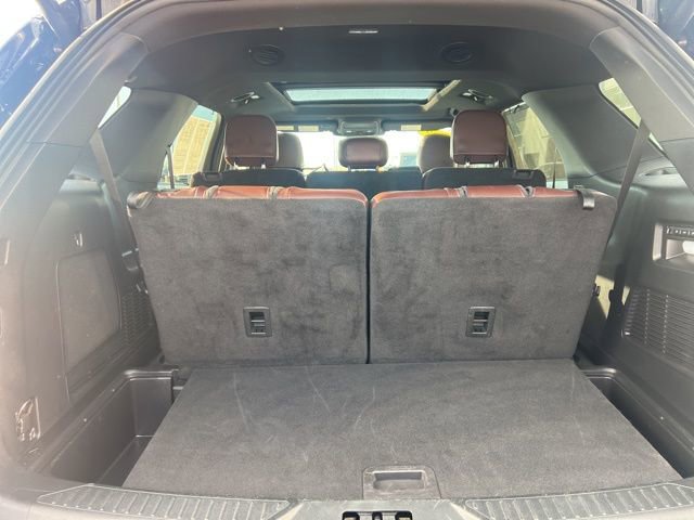 Certified 2022 Ford Explorer Platinum w/ Equipment Group 601A AWD/4WD image 16