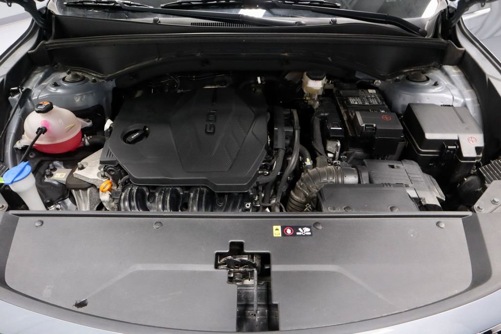 Used 2023 Kia Sorento LX FWD image 16