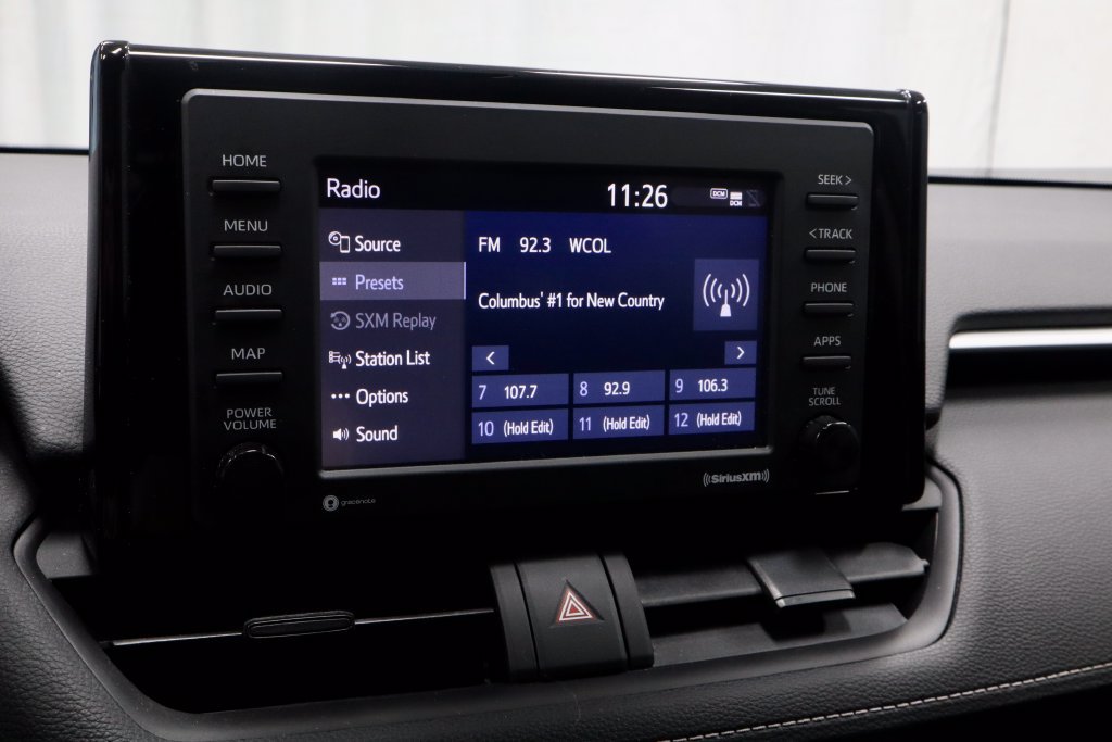 Used 2022 Toyota RAV4 LE AWD/4WD image 3