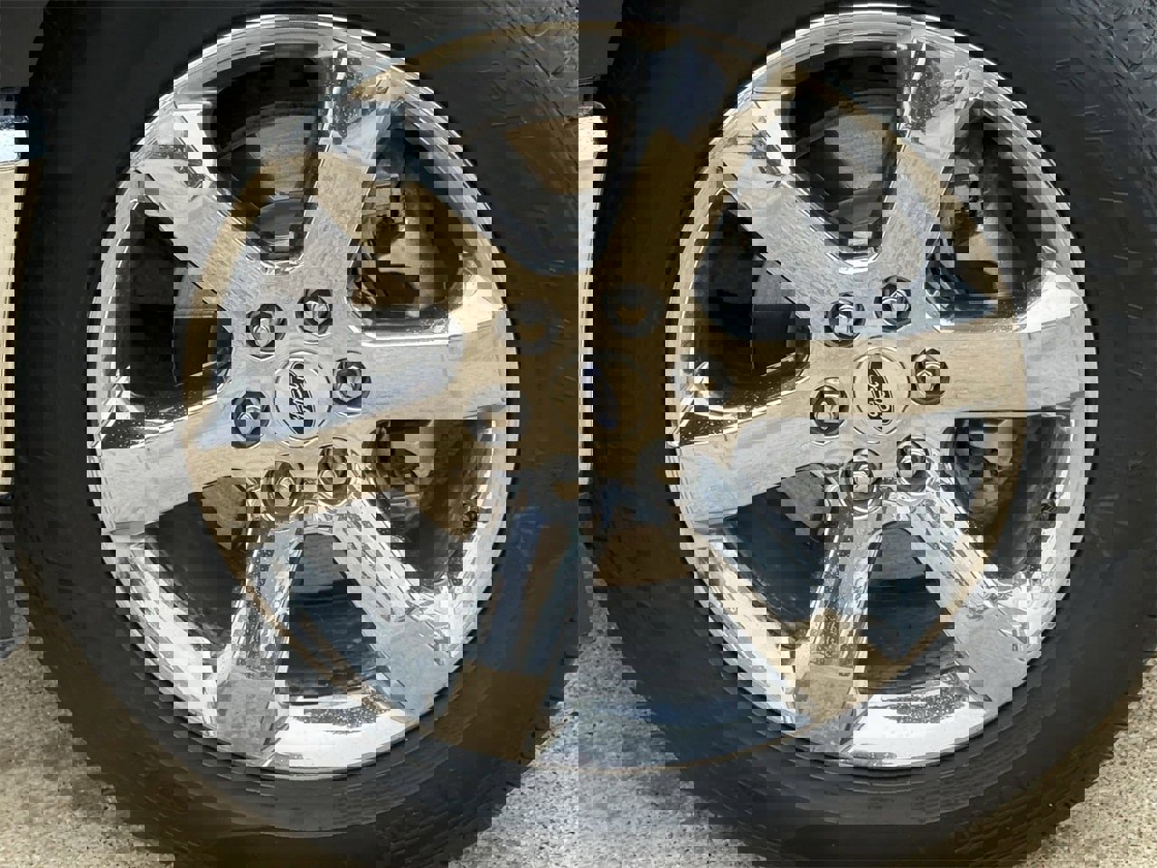 Certified 2022 Ford F150 XLT w/ Equipment Group 302A High image 8