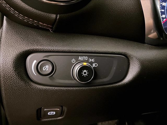 Used 2022 Chevrolet Blazer Premier AWD/4WD image 30