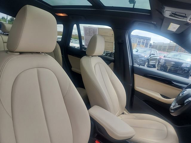 Used 2017 BMW X1 xDrive28i AWD/4WD image 32
