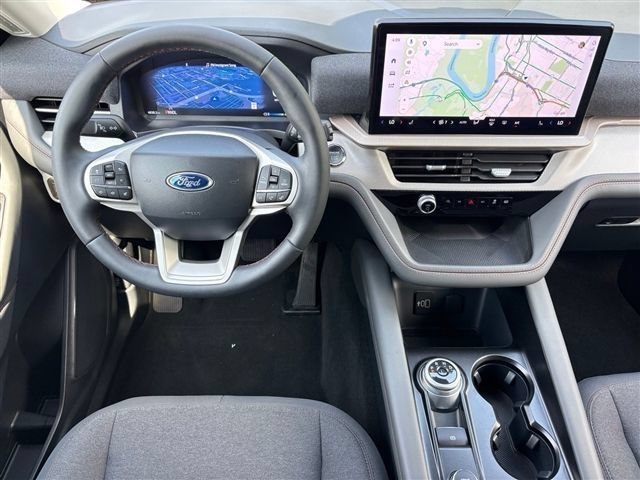 Certified 2026 Ford Explorer Active RWD image 24