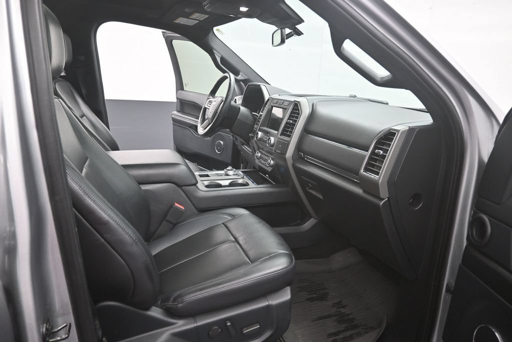 Certified 2021 Ford Expedition XLT RWD image 16