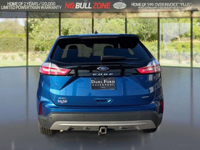 Certified 2024 Ford Edge SEL w/ Class II Trailer Tow Package image 4