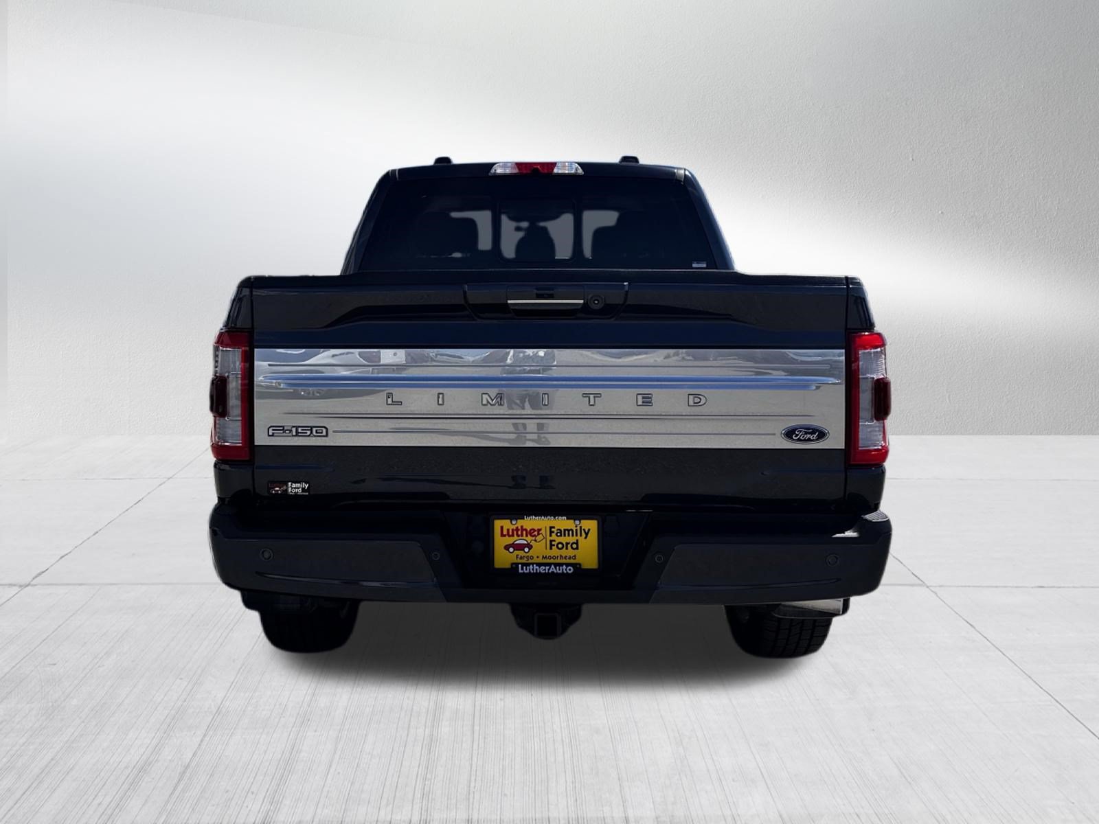 Certified 2022 Ford F150 Limited AWD/4WD image 6