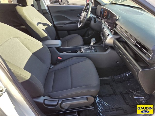 Used 2024 Hyundai Kona SEL image 16