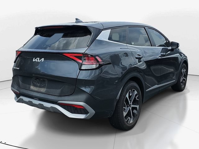 Used 2023 Kia Sportage EX FWD image 3