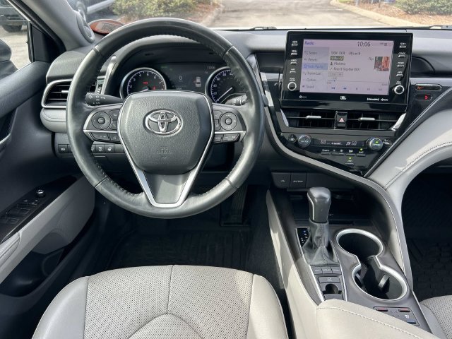 Used 2023 Toyota Camry XLE w/ Navigation Package FWD image 14