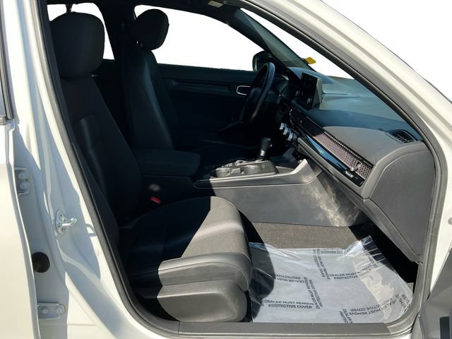 Used 2025 Honda Civic Sport image 17