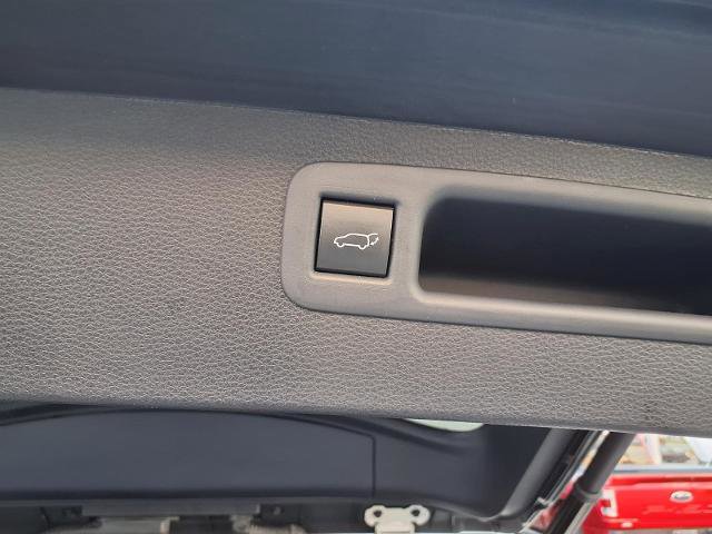 Used 2023 Toyota Highlander XLE image 25