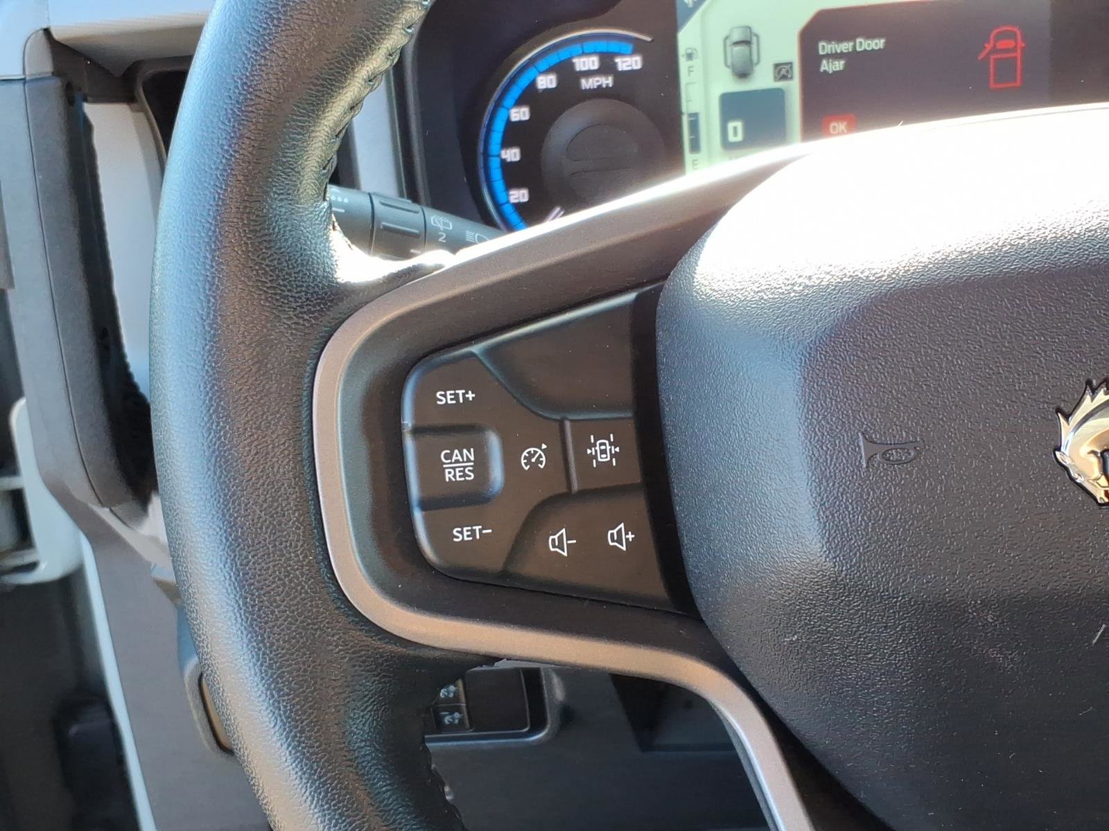 Certified 2023 Ford Bronco Black Diamond image 17