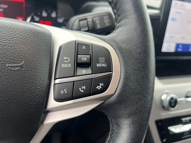 Certified 2023 Ford Explorer XLT w/ Equipment Group 202A AWD/4WD image 11